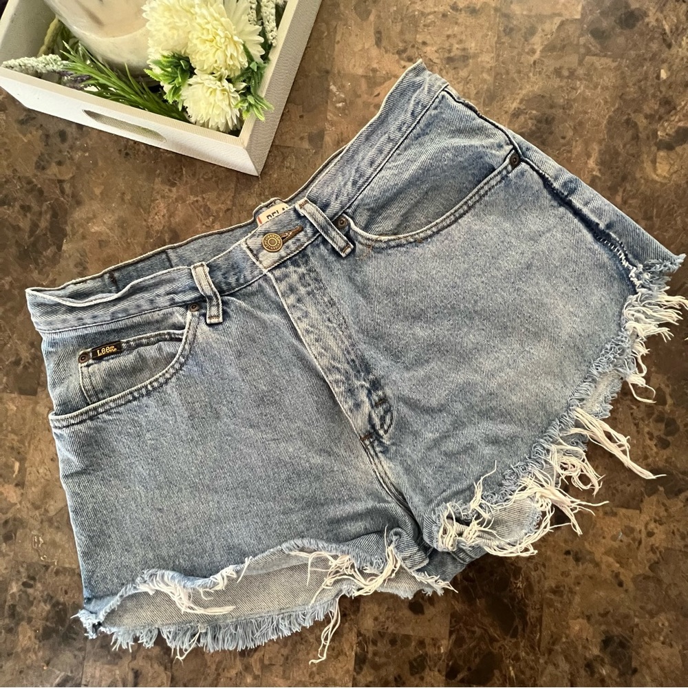 Lee Relaxed Fit Cropped Shorts